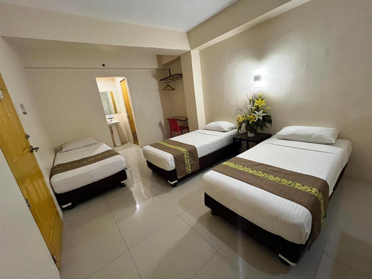 Eon Centennial Express Hotel Iloilo City Exteriér fotografie