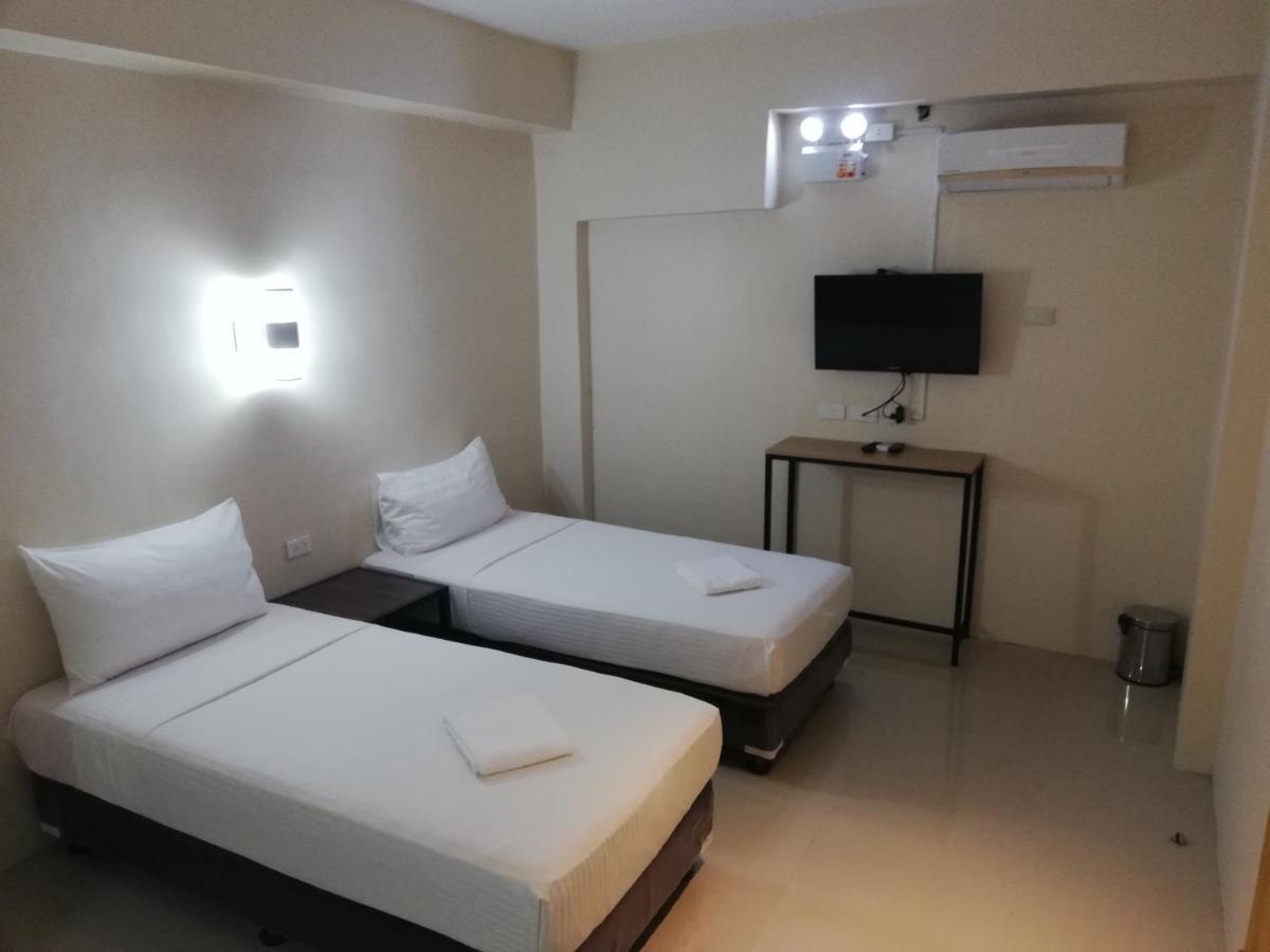 Eon Centennial Express Hotel Iloilo City Exteriér fotografie